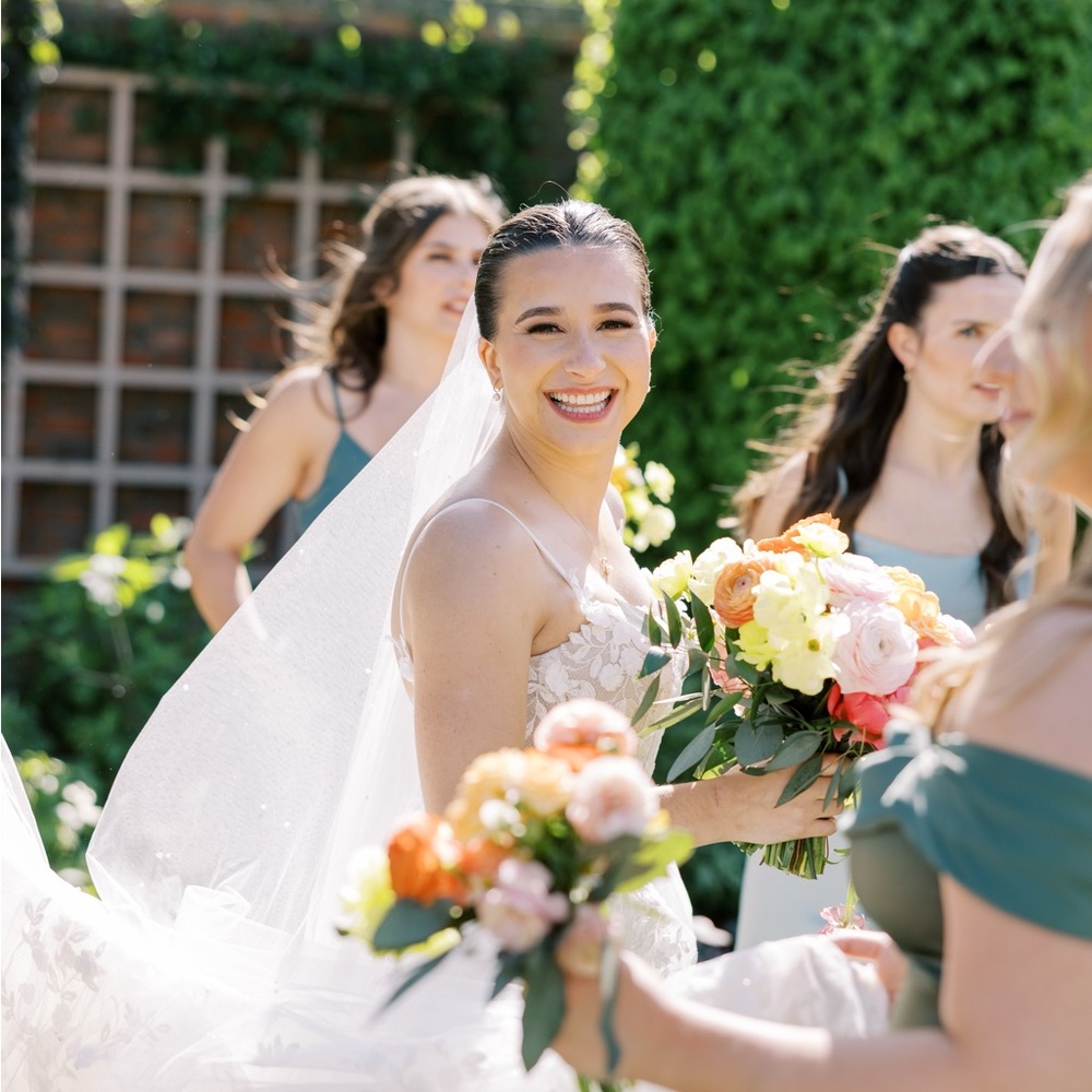 Meet your Posher, Alexandra